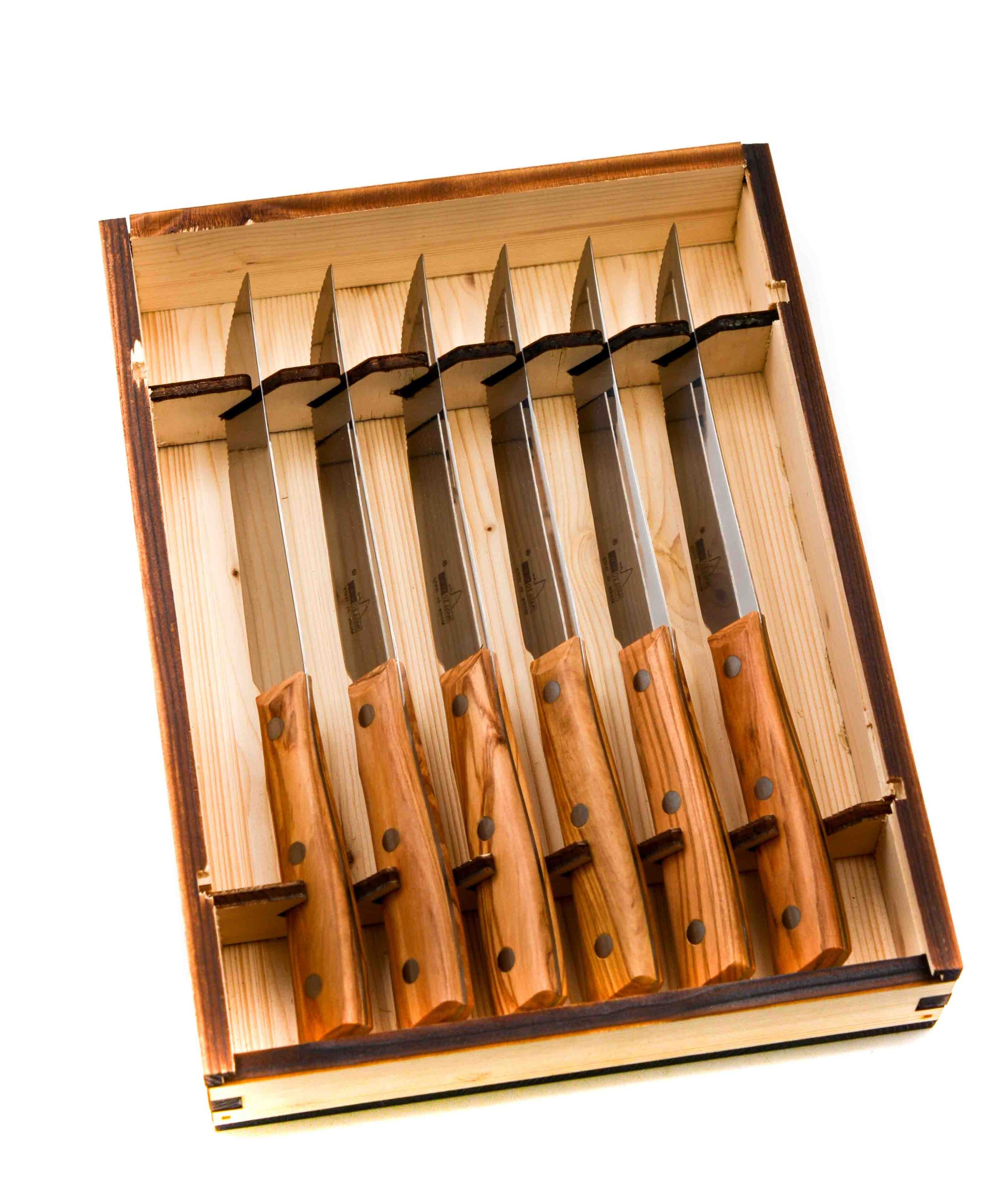 Maglio Nero Set da Bistecca 6pz Semidentato Ulivo coltellipersonalizzati.com 1 scaled 1.jpg Maglio Nero Set da Bistecca 6pz Semidentato Ulivo coltellipersonalizzati.com 1 scaled 1.jpg